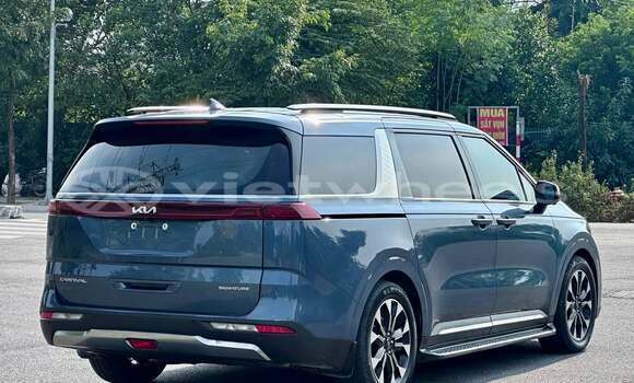 Buy Used KIA Carnival Car Buy Used KIA Carnival Car