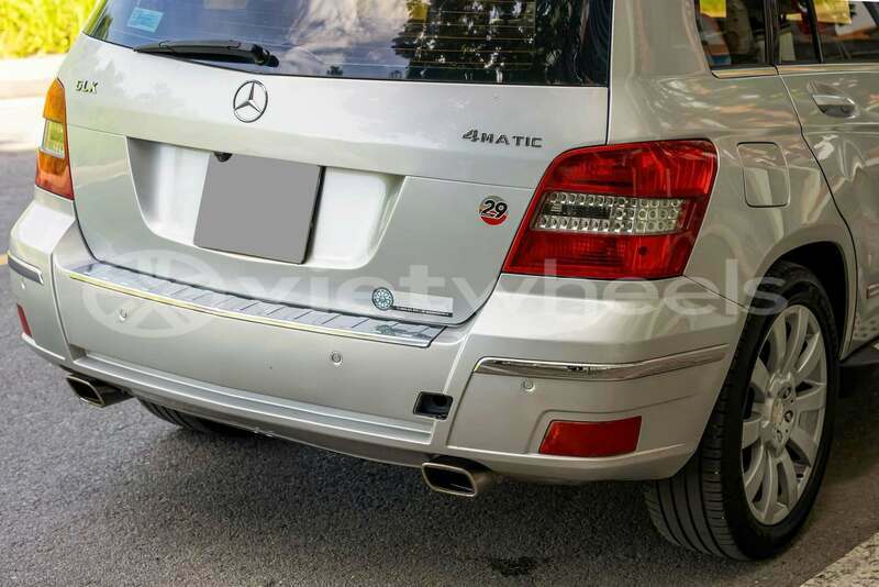 Big with watermark mercedes benz gla hanoi can tho 48303