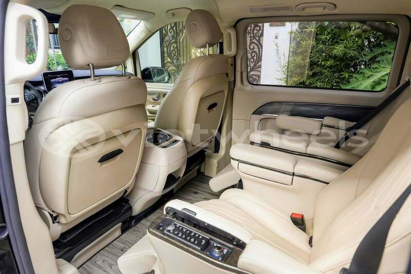 Big with watermark mercedes benz v class none cao bang 48306