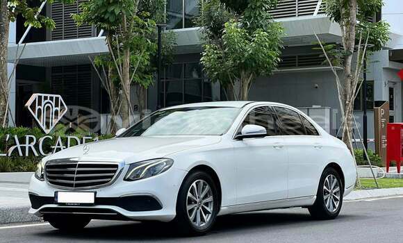 Mua Đã sử dụng Mercedes-benz E-class Xe ô tô Mua Đã sử dụng Mercedes-benz E-class Xe ô tô