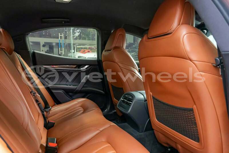 Big with watermark maserati ghibli hanoi gia lai 48325