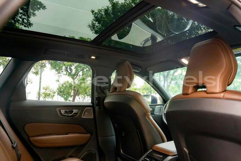 Big with watermark volvo xc60 hanoi gia lai 48331
