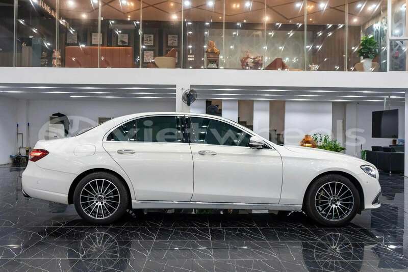 Big with watermark mercedes benz e class hanoi gia lai 48334