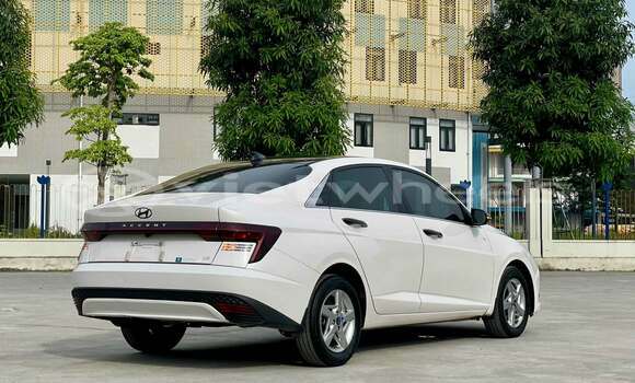 Mua Đã sử dụng Hyundai Accent Xe ô tô Mua Đã sử dụng Hyundai Accent Xe ô tô