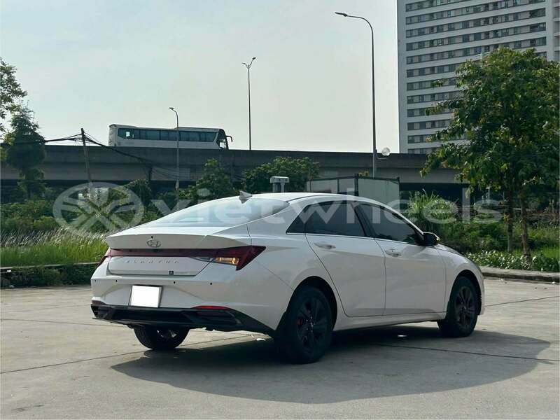 Big with watermark hyundai elantra none bac ninh 48352