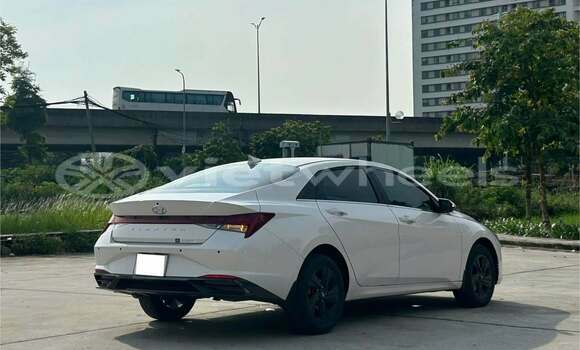 Mua Đã sử dụng Hyundai Elantra Xe ô tô Mua Đã sử dụng Hyundai Elantra Xe ô tô