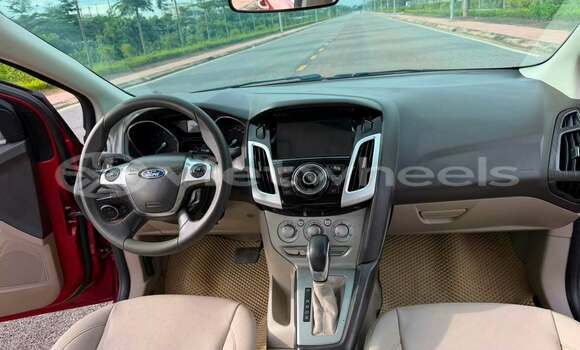 Mua Đã sử dụng Ford Focus Xe ô tô Mua Đã sử dụng Ford Focus Xe ô tô