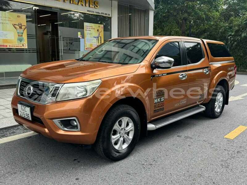 Big with watermark nissan navara none cao bang 48356