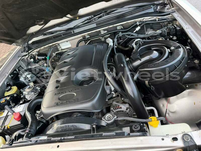 Big with watermark ford everest none cao bang 48364