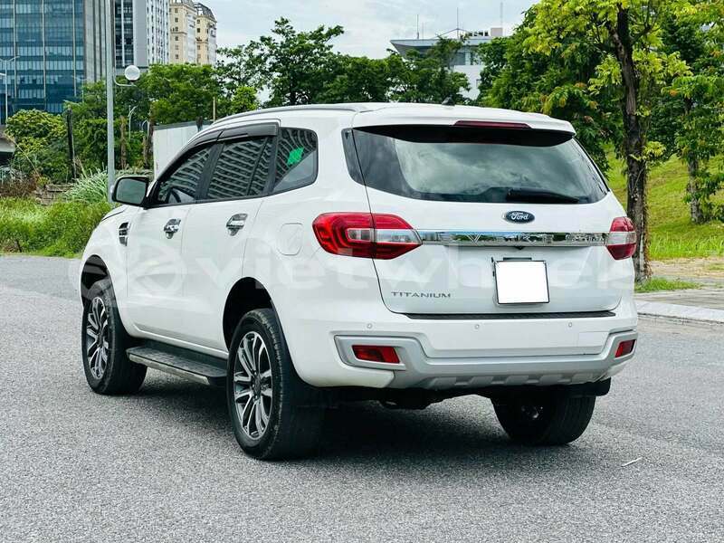 Big with watermark ford everest none cao bang 48373