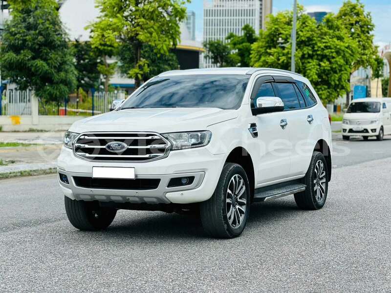 Big with watermark ford everest none cao bang 48373