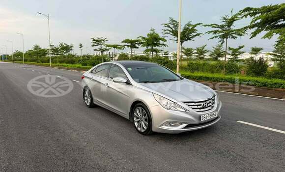 Mua Đã sử dụng Hyundai Sonata Xe ô tô Mua Đã sử dụng Hyundai Sonata Xe ô tô