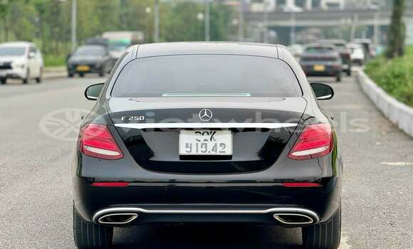 Mua Đã sử dụng Mercedes-benz E-class Xe ô tô Mua Đã sử dụng Mercedes-benz E-class Xe ô tô