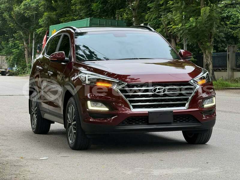 Big with watermark hyundai tucson hanoi can tho 48397
