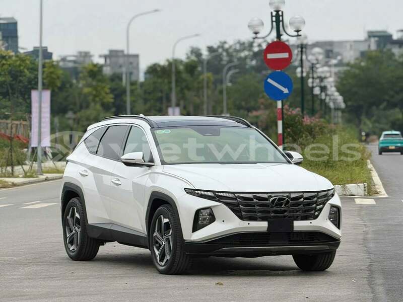 Big with watermark hyundai tucson none cao bang 48407