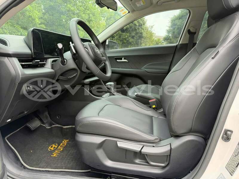 Big with watermark hyundai accent none cao bang 48414