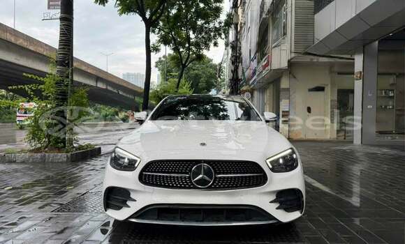 Mua Đã sử dụng Mercedes-benz E-class Xe ô tô Mua Đã sử dụng Mercedes-benz E-class Xe ô tô