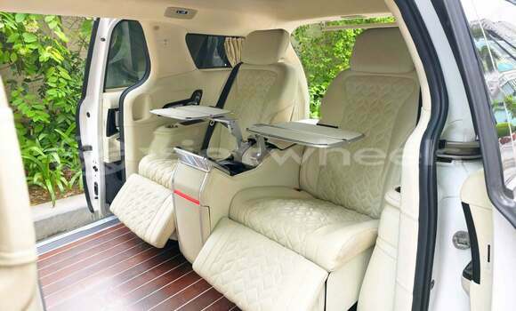 Mua Đã sử dụng KIA Carnival Xe ô tô Mua Đã sử dụng KIA Carnival Xe ô tô