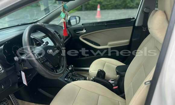 Mua Đã sử dụng KIA Cerato Xe ô tô Mua Đã sử dụng KIA Cerato Xe ô tô