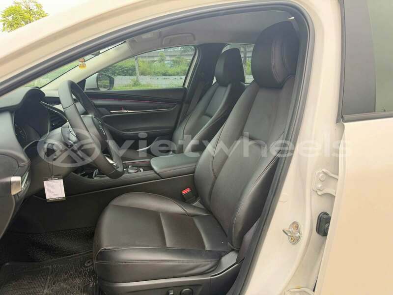 Big with watermark mazda 3 hanoi can tho 48441