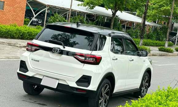 Mua Đã sử dụng Toyota Raize Xe ô tô Mua Đã sử dụng Toyota Raize Xe ô tô