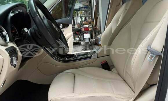Mua Đã sử dụng Mercedes-benz Glc Xe ô tô Mua Đã sử dụng Mercedes-benz Glc Xe ô tô