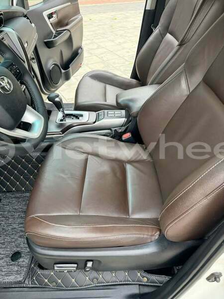 Big with watermark toyota fortuner none cao bang 48484