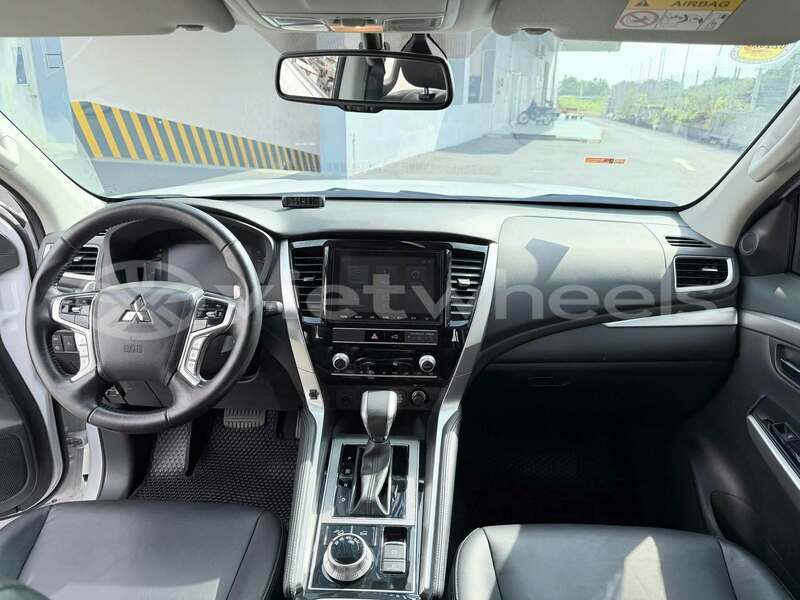 Big with watermark mitsubishi pajero none cao bang 48492