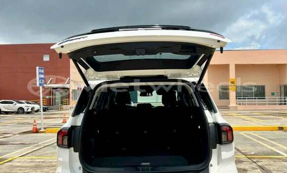 Buy Used Ford Everest Car Buy Used Ford Everest Car
