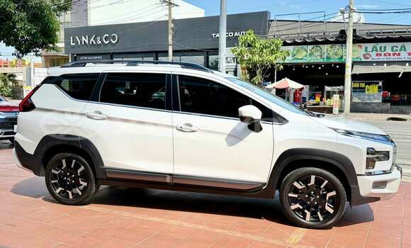 Buy Used Mitsubishi Xpander Car Buy Used Mitsubishi Xpander Car