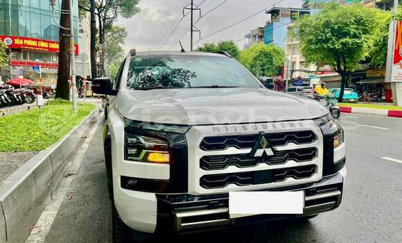 Buy Used Mitsubishi Triton Car Buy Used Mitsubishi Triton Car