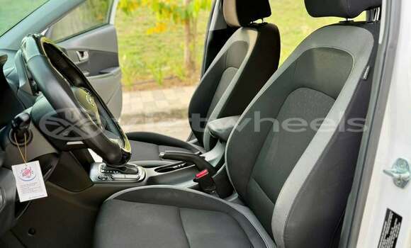 Mua Đã sử dụng Hyundai Kona Xe ô tô Mua Đã sử dụng Hyundai Kona Xe ô tô