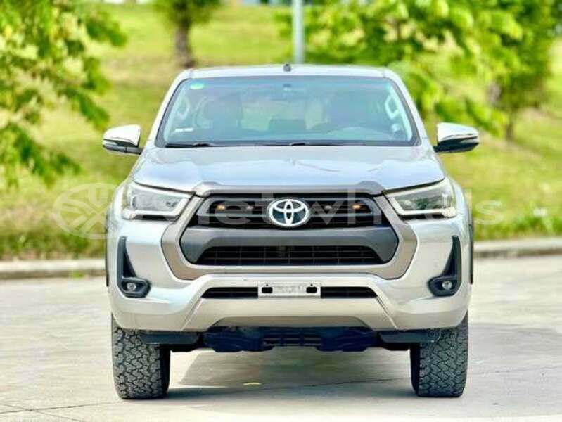 Big with watermark toyota hilux none cao bang 48543