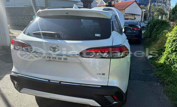 Mua Đã sử dụng Toyota CROSS Xe ô tô Mua Đã sử dụng Toyota CROSS Xe ô tô