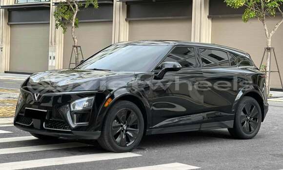 Buy Used Vinfast Vf7 Car Buy Used Vinfast Vf7 Car