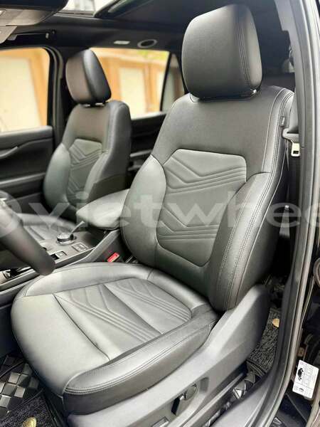 Big with watermark ford everest none cao bang 48572