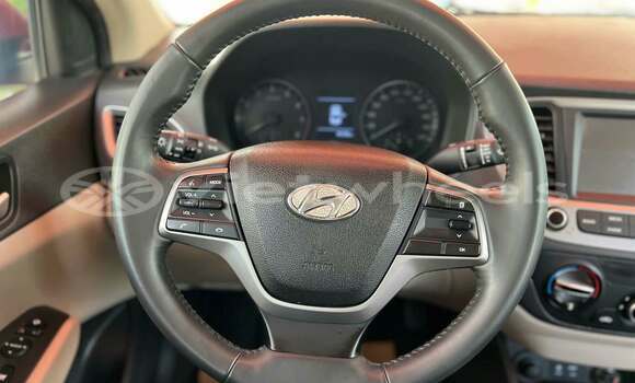 Buy Used Hyundai Accent Car Buy Used Hyundai Accent Car