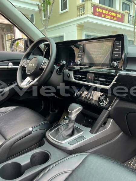 Big with watermark kia seltos none cao bang 48578