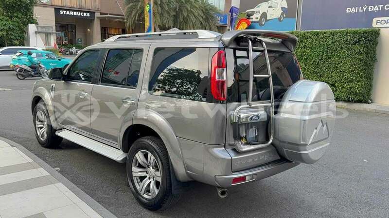 Big with watermark ford everest hanoi can tho 48583