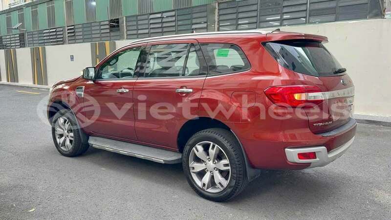Big with watermark ford everest none bac ninh 48584
