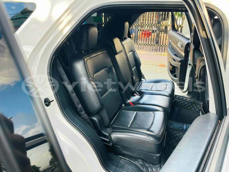 Big with watermark ford explorer hanoi can tho 48586