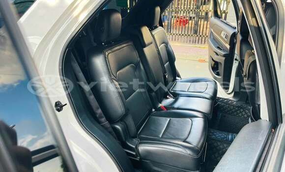 Buy Used Ford Explorer Car Buy Used Ford Explorer Car