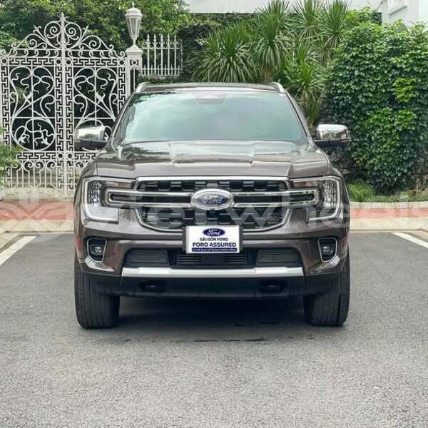 Big with watermark ford everest none cao bang 48589