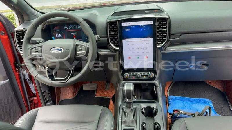 Big with watermark ford everest none cao bang 48591