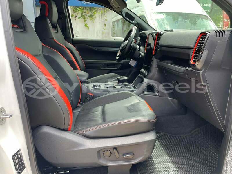 Big with watermark ford raptor none cao bang 48592
