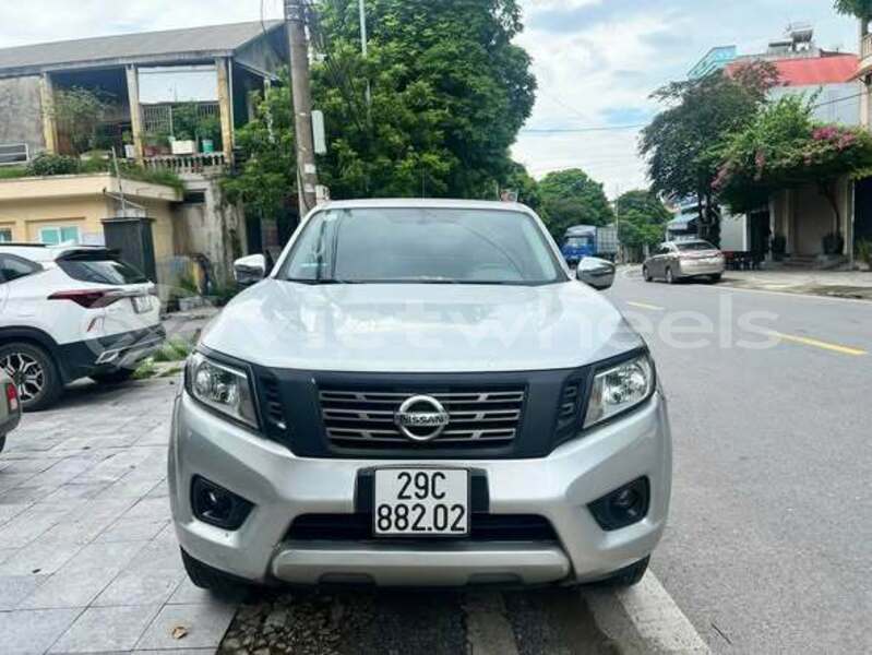 Big with watermark nissan navara hanoi hue 48620