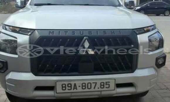 Mua Đã sử dụng Mitsubishi Triton Xe ô tô Mua Đã sử dụng Mitsubishi Triton Xe ô tô