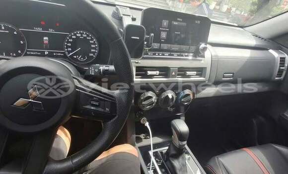 Mua Đã sử dụng Mitsubishi Triton Xe ô tô Mua Đã sử dụng Mitsubishi Triton Xe ô tô