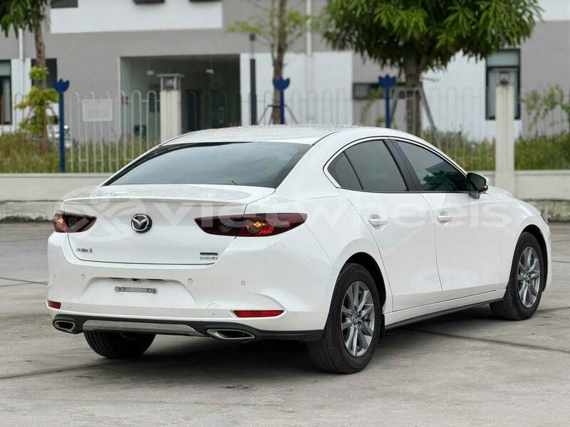 Big with watermark mazda 3 hanoi an giang 48624