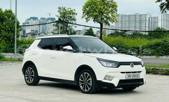 Mua Đã sử dụng Ssanyong Tivoli Xe ô tô Mua Đã sử dụng Ssanyong Tivoli Xe ô tô